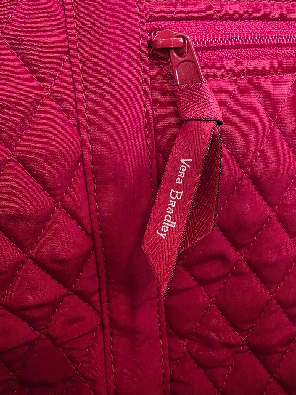 Vera Bradley Quilted Red Tote Bag - Women's Everyday Carry - Picture 10 of 12